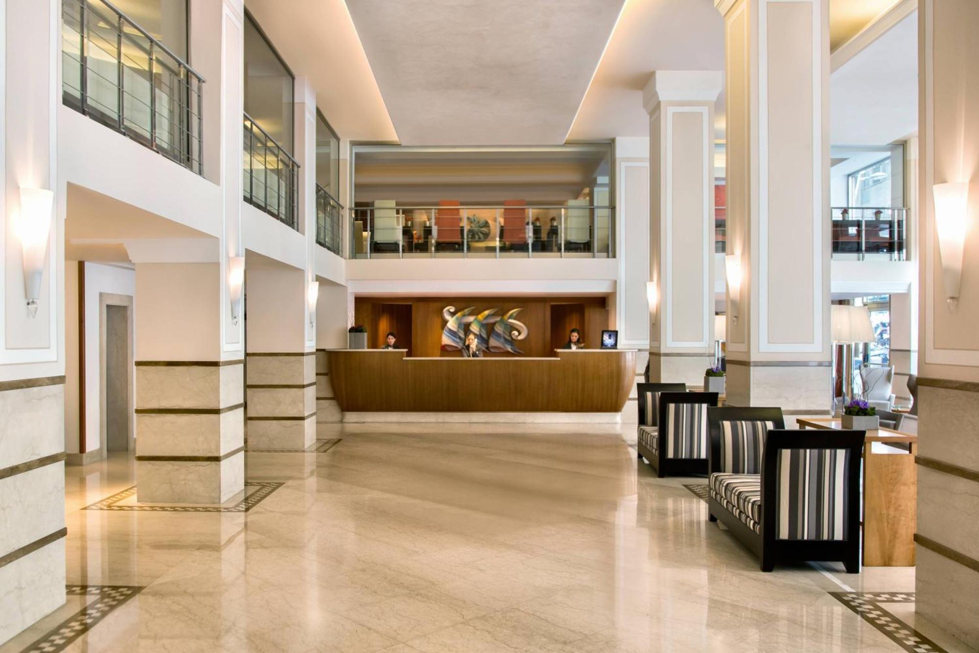 Renaissance Naples Hotel Mediterraneo Екстер'єр фото