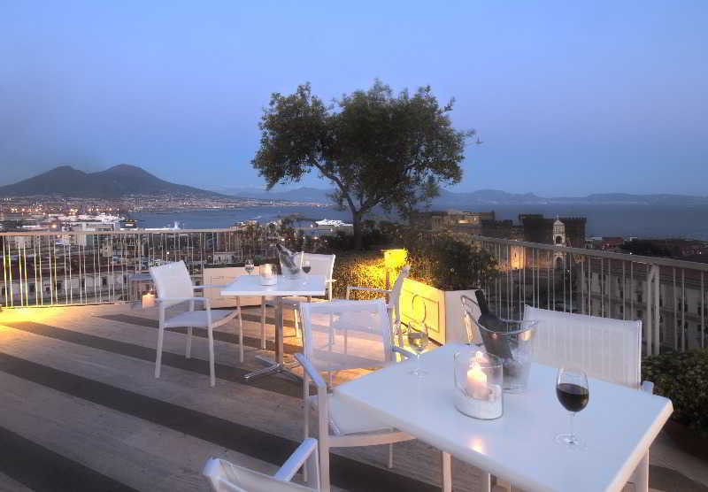 Renaissance Naples Hotel Mediterraneo Екстер'єр фото